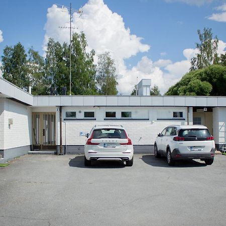 Tuurin Yoesaeiloe Apartment Exterior photo